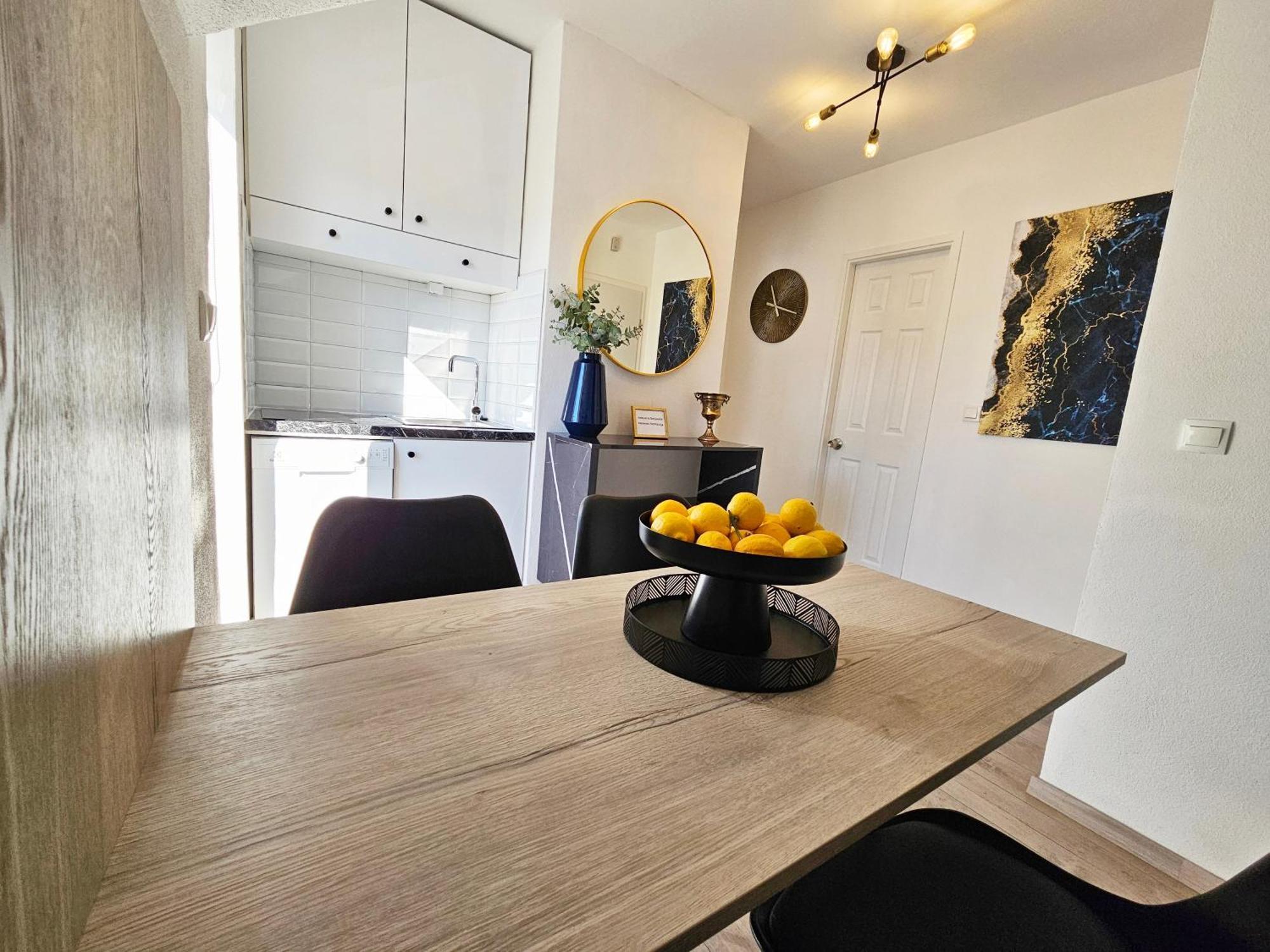 Apartments Sonja สปลิท ภายนอก รูปภาพ