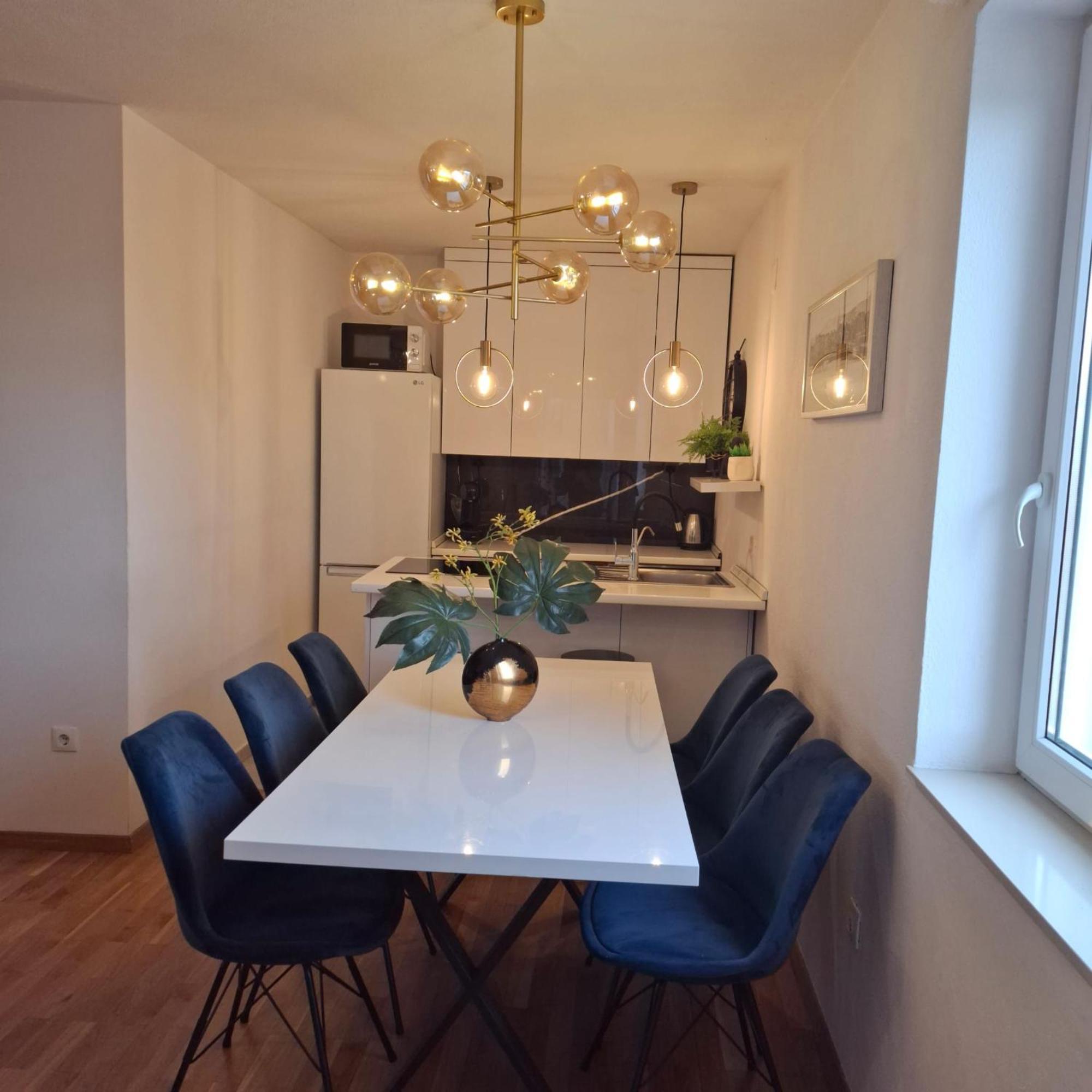 Apartments Sonja สปลิท ภายนอก รูปภาพ